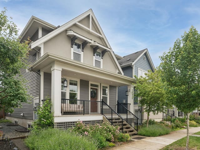 House for sale in Langley, Langley, 20326 82b Avenue, 263152309 | Realtylink.org
