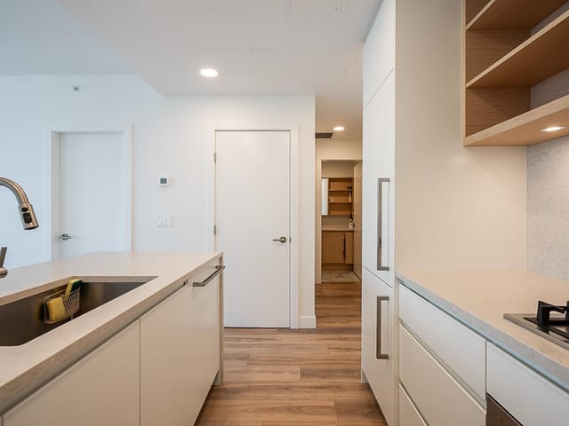 Apartment for sale in Burnaby, Burnaby North, 2101 4433 Alaska Street, 263152312 | Realtylink.org