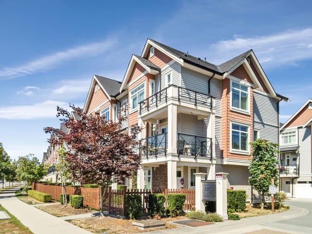 Townhouse for sale in Surrey, Surrey, 15 12091 70 Avenue, 263152332 | Realtylink.org