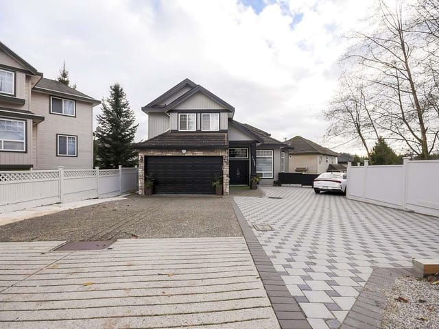 House for sale in Surrey, Surrey, 14496 67b Avenue, 263152618 | Realtylink.org