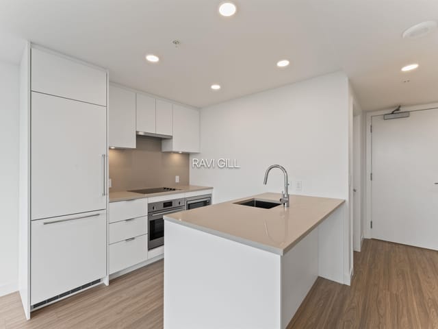 Apartment for sale in Surrey, North Surrey, 3009 13675 107a Avenue, 263152662 | Realtylink.org