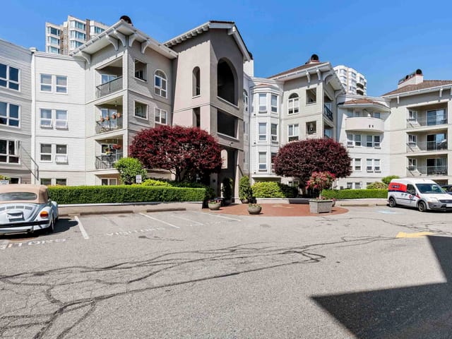 Apartment for sale in Abbotsford, Abbotsford, 402 3172 Gladwin Road, 263152684 | Realtylink.org