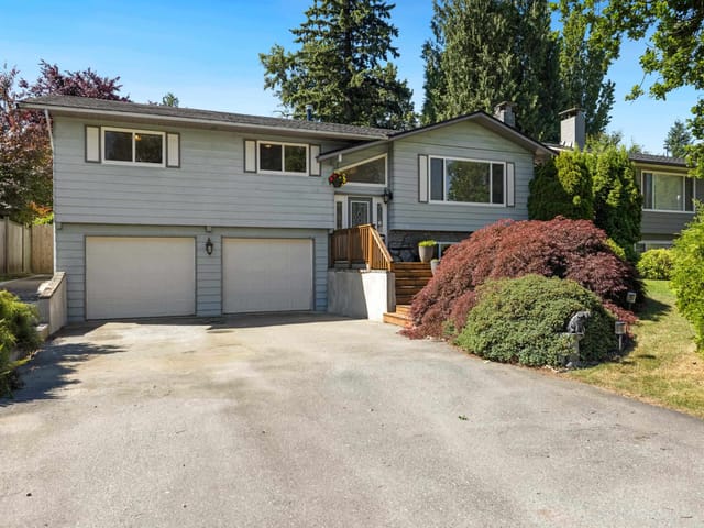 House for sale in Surrey, Cloverdale, 17030 Hereford Place, 263152771 | Realtylink.org