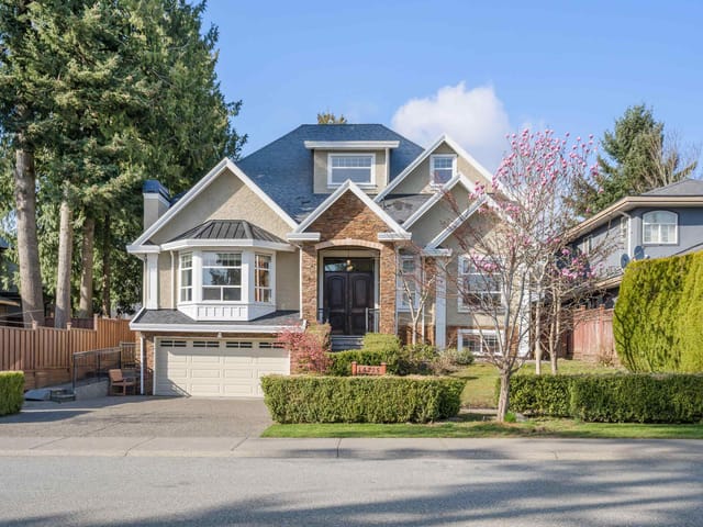 House for sale in Surrey, Surrey, 14225 69a Avenue, 263152834 | Realtylink.org