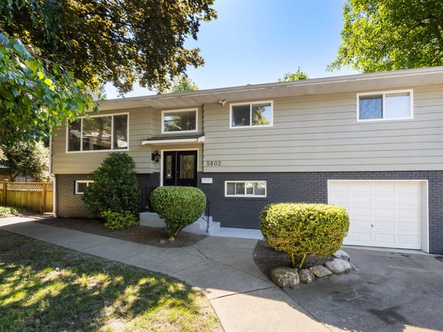 House for sale in Surrey, Cloverdale, 5802 Angus Place, 263152854 | Realtylink.org