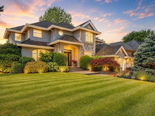 House for sale in Surrey, South Surrey White Rock, 16105 Morgan Creek Crescent, 263152869 | Realtylink.org