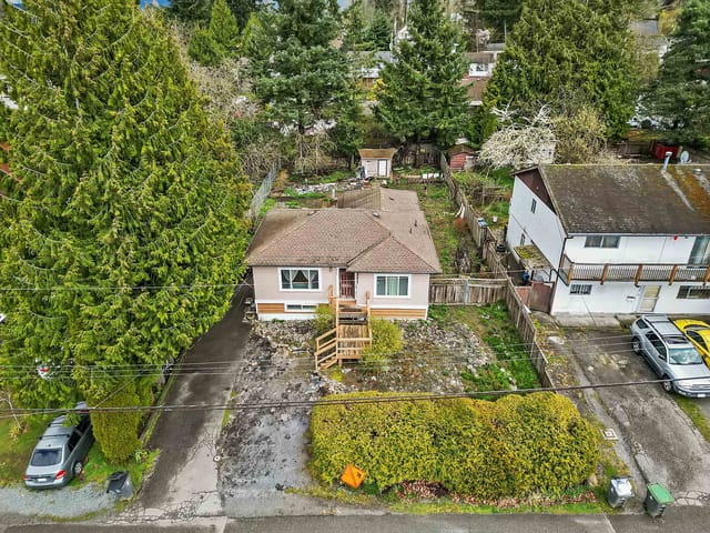 House for sale in Surrey, North Surrey, 13627 Hilton Road, 263152880 | Realtylink.org