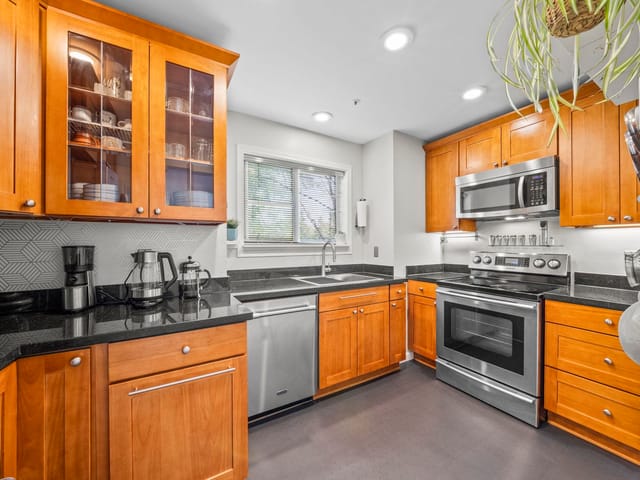 Apartment for sale in Vancouver, Vancouver East, 204 1883 E 10th Avenue, 263152883 | Realtylink.org
