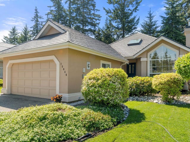 Townhouse for sale in Surrey, South Surrey White Rock, 15046 Semiahmoo Place, 263152926 | Realtylink.org