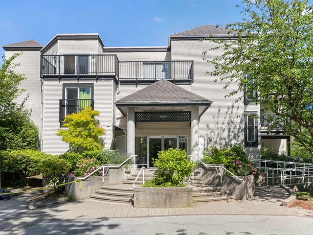 Apartment for sale in Port Coquitlam, Port Coquitlam, 302 2429 Hawthorne Avenue, 263153049 | Realtylink.org