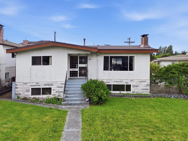 House for sale in Vancouver, Vancouver East, 3063 Renfrew Street, 263153060 | Realtylink.org