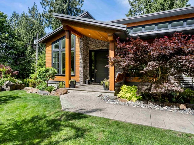 House for sale in Harrison Hot Springs, Harrison Lake, 7542 Hicks Lake Road, 263153120 | Realtylink.org