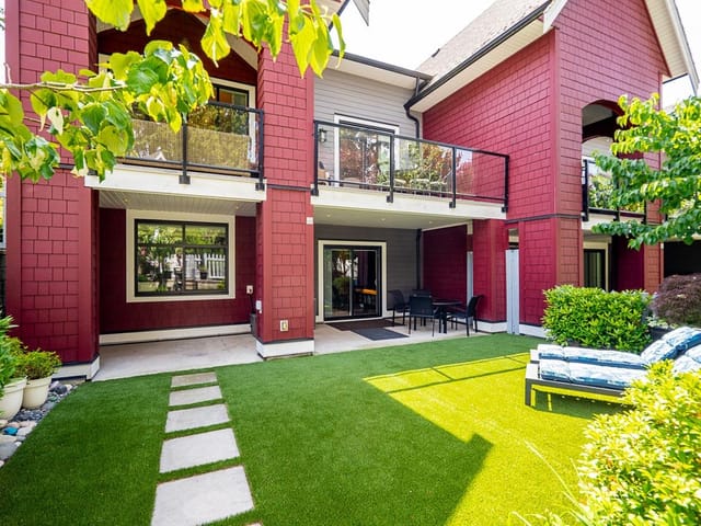 Townhouse for sale in Surrey, South Surrey White Rock, 157 2853 Helc Place, 263153146 | Realtylink.org