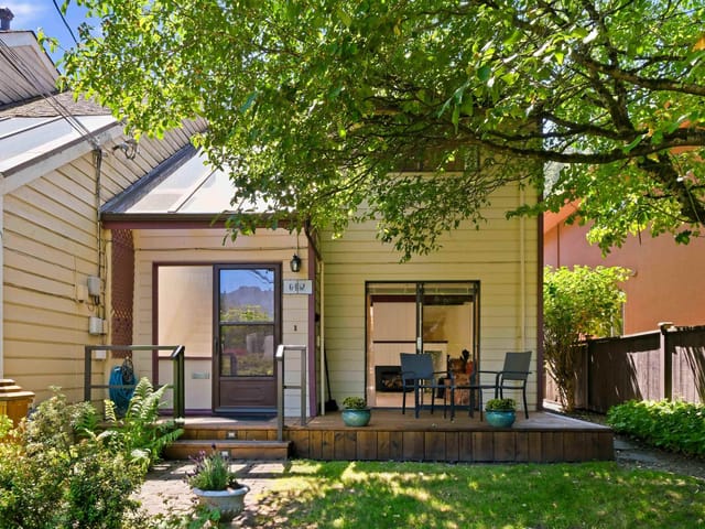 1/2 Duplex for sale in West Vancouver, West Vancouver, 6432 Douglas Street, 263153177 | Realtylink.org