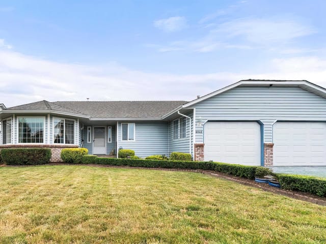 House for sale in Chilliwack, Sardis, 6942 Coach Lamp Drive, 263153232 | Realtylink.org
