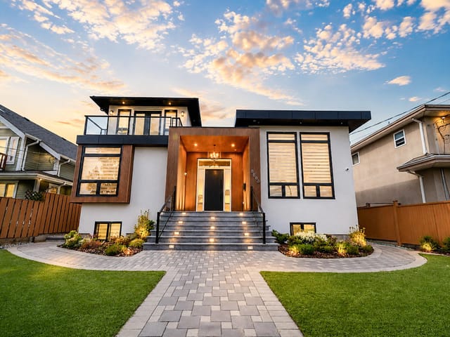 House for sale in Burnaby, Burnaby East, 8093 14th Avenue, 263153248 | Realtylink.org