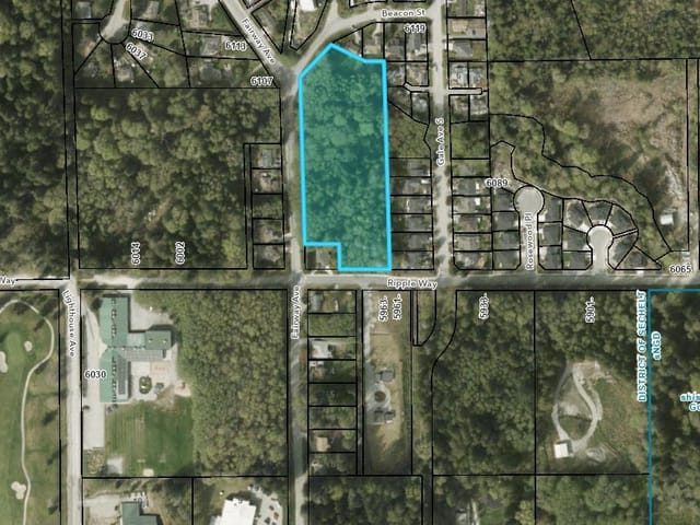 Lot for sale in Sechelt, Sunshine Coast, Lot O Fairway Avenue, 263153259 | Realtylink.org