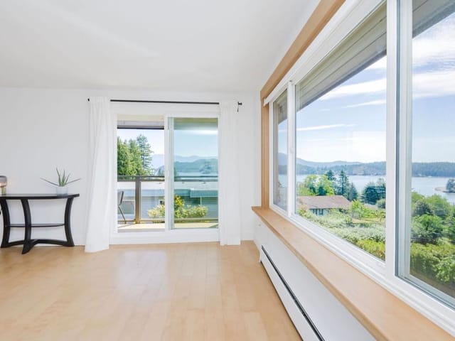 Townhouse for sale in Gibsons, Sunshine Coast, 11 694 School Road, 263153284 | Realtylink.org