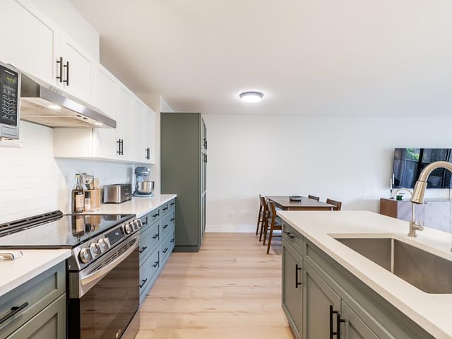 Apartment for sale in Coquitlam, Coquitlam, 302 1200 Pacific Street, 263153286 | Realtylink.org