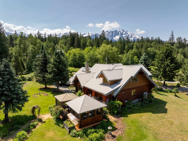 House for sale in Mount Currie, Pemberton, 7744 Owl Ridge Road, 263153332 | Realtylink.org