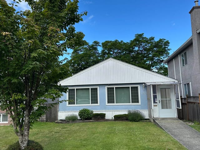 House for sale in Vancouver, Vancouver East, 7223 Gladstone Street, 263153373 | Realtylink.org