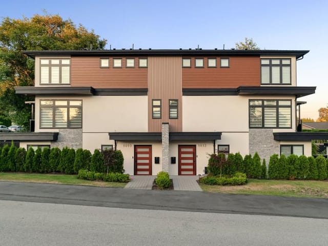 1/2 Duplex for sale in Burnaby, Burnaby North, 1010 Augusta Avenue, 263153423 | Realtylink.org