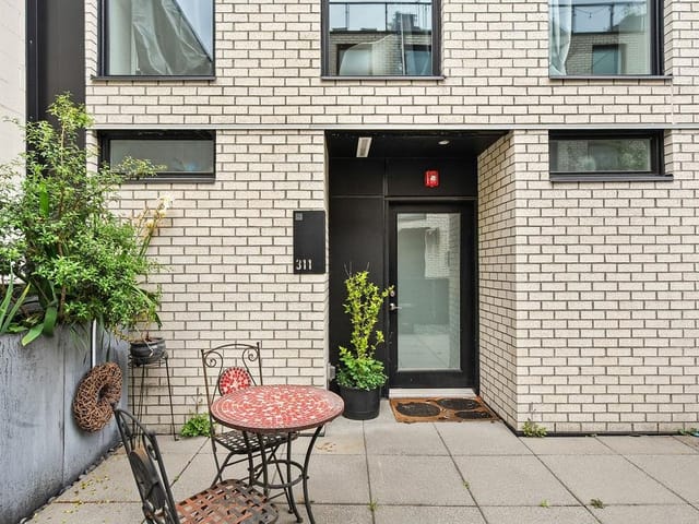 Townhouse for sale in Vancouver, Vancouver East, 311 1647 E Pender Street, 263153438 | Realtylink.org