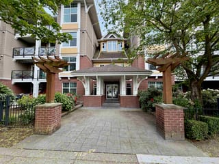 Apartment for sale in Surrey, Cloverdale, 102 17712 57a Avenue, 263153456 | Realtylink.org