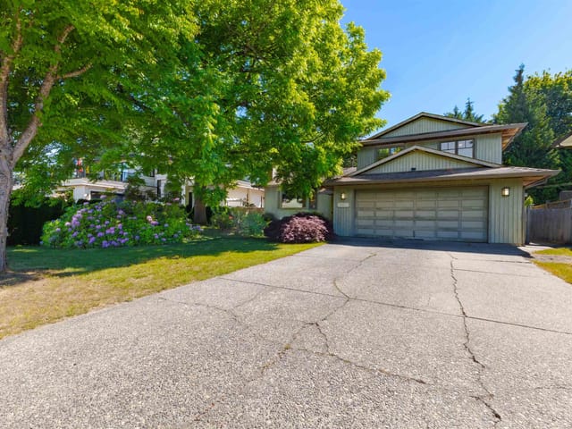 House for sale in Surrey, Surrey, 6296 130b Street, 263153464 | Realtylink.org