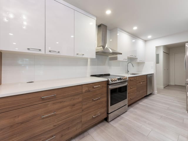 Apartment for sale in Port Coquitlam, Port Coquitlam, 212 2381 Bury Avenue, 263153533 | Realtylink.org