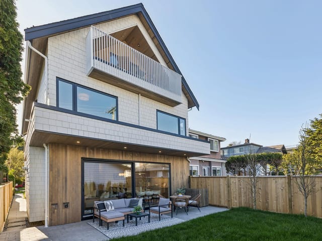 1/2 Duplex for sale in Vancouver, Vancouver West, 2 6040 Larch Street, 263153648 | Realtylink.org