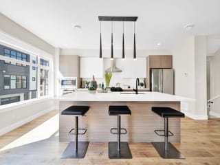 Townhouse for sale in Surrey, South Surrey White Rock, 2 177 175a Street, 263153666 | Realtylink.org