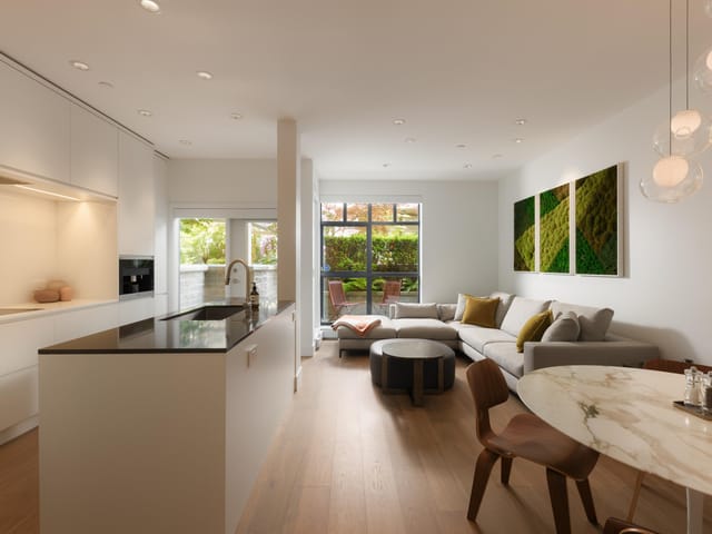 Townhouse for sale in Vancouver, Vancouver West, 106 2688 Vine Street, 263153679 | Realtylink.org