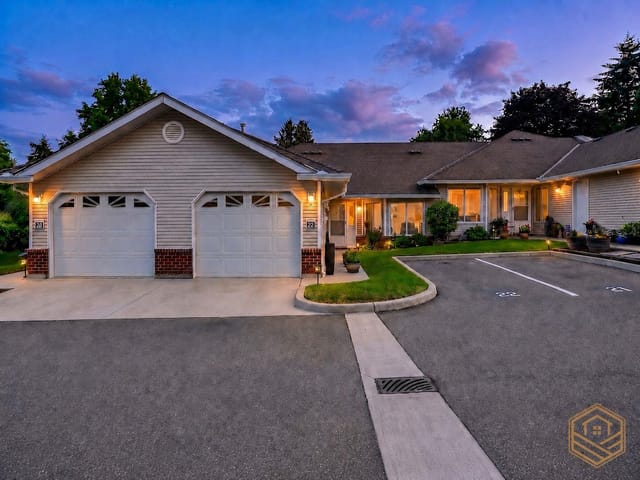 Townhouse for sale in Abbotsford, Abbotsford, 22 1973 Winfield Drive, 263153731 | Realtylink.org