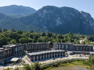 Apartment for sale in Squamish, Squamish, 410 1500 Scott Crescent, 263153735 | Realtylink.org