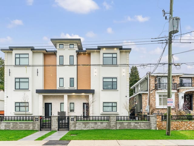 1/2 Duplex for sale in Burnaby, Burnaby East, 2 8464 15th Avenue, 263153751 | Realtylink.org