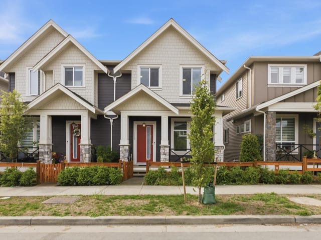 1/2 Duplex for sale in Langley, Langley, 19660 74a Avenue, 263153781 | Realtylink.org
