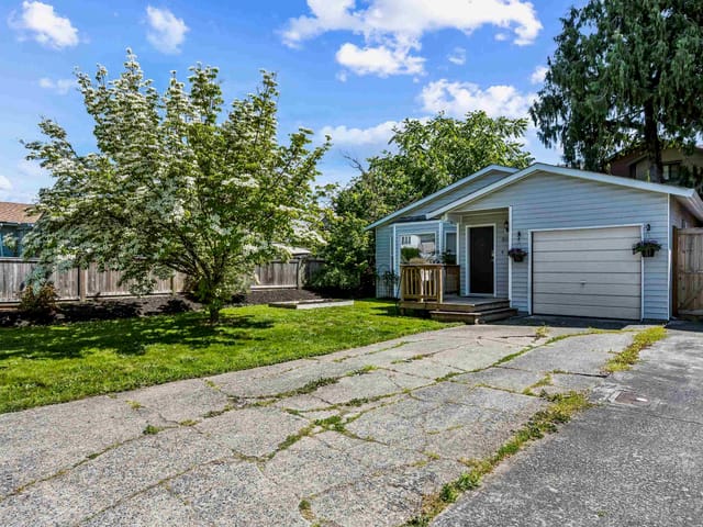 House for sale in Chilliwack, Chilliwack, 8880 Allard Street, 263153822 | Realtylink.org