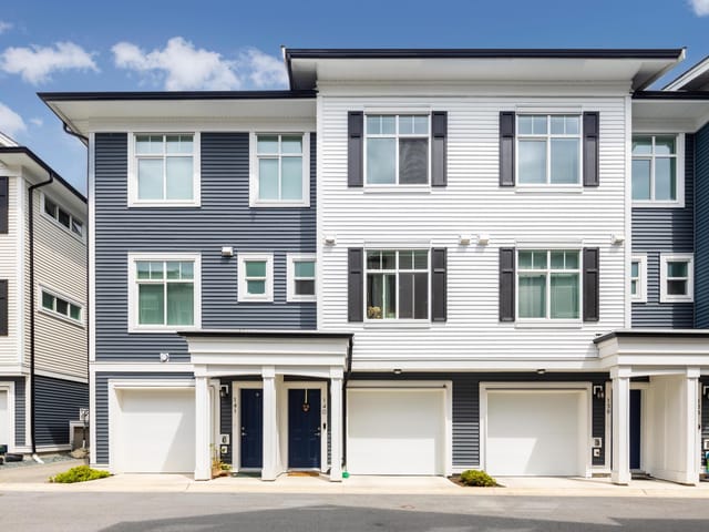 Townhouse for sale in Coquitlam, Coquitlam, 140 3565 Baycrest Avenue, 263153847 | Realtylink.org