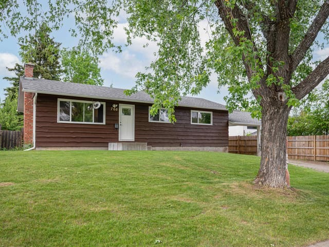 House for sale in Prince George, PG City West, 766 Ochakwin Crescent, 263153946 | Realtylink.org