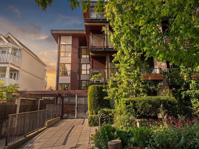 Apartment for sale in Vancouver, Vancouver East, 107 1661 E 2nd Avenue, 263153999 | Realtylink.org
