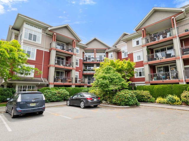 Apartment for sale in Chilliwack, Sardis, 302A 45595 Tamihi Way, 263154110 | Realtylink.org