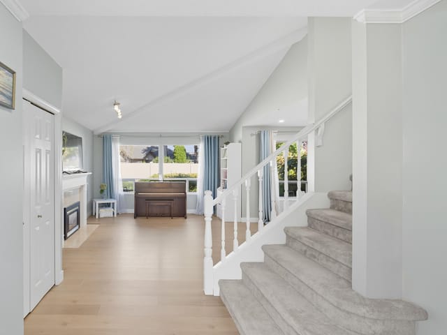 Townhouse for sale in Surrey, South Surrey White Rock, 118 15121 19 Avenue, 263154125 | Realtylink.org