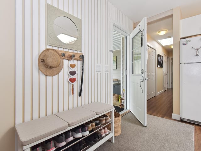 Manufactured Home for sale in Surrey, South Surrey White Rock, 47 15875 20th Avenue, 263154146 | Realtylink.org
