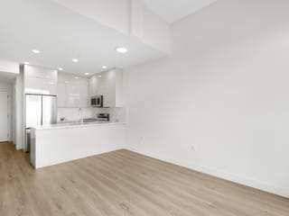 Apartment for sale in Surrey, Surrey, 609 15739 Fraser Highway, 263154161 | Realtylink.org