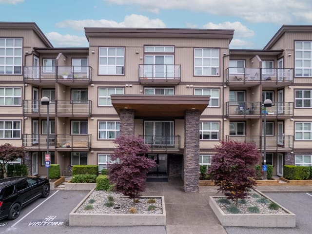 Apartment for sale in Abbotsford, Abbotsford, 302 30525 Cardinal Avenue, 263154166 | Realtylink.org