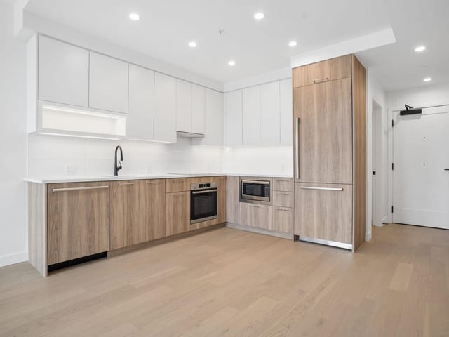 Apartment for sale in Vancouver, Vancouver West, 208 8398 Oak Street, 263154170 | Realtylink.org