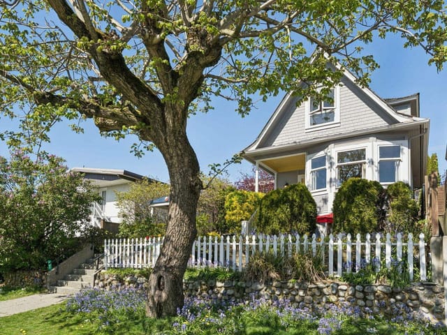 House for sale in North Vancouver, North Vancouver, 408 E 2nd Street, 263154333 | Realtylink.org