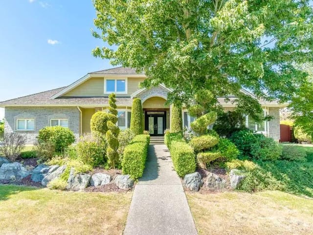 House for sale in Surrey, South Surrey White Rock, 15775 39a Avenue, 263154399 | Realtylink.org