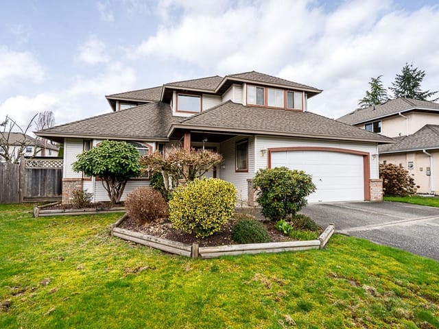House for sale in Surrey, Surrey, 16156 94a Avenue, 263154419 | Realtylink.org